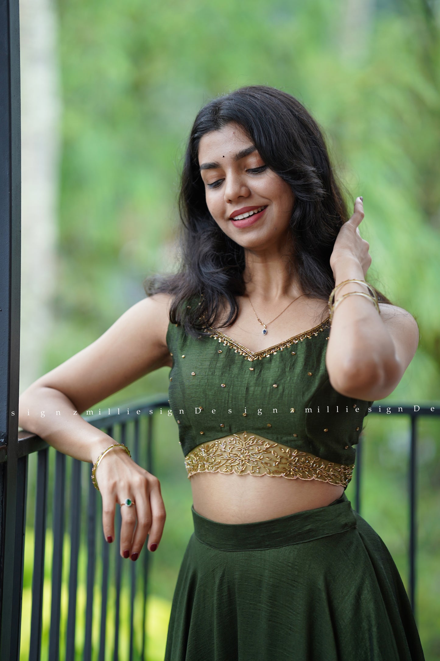 Skirt and Crop Top (MSD-073)