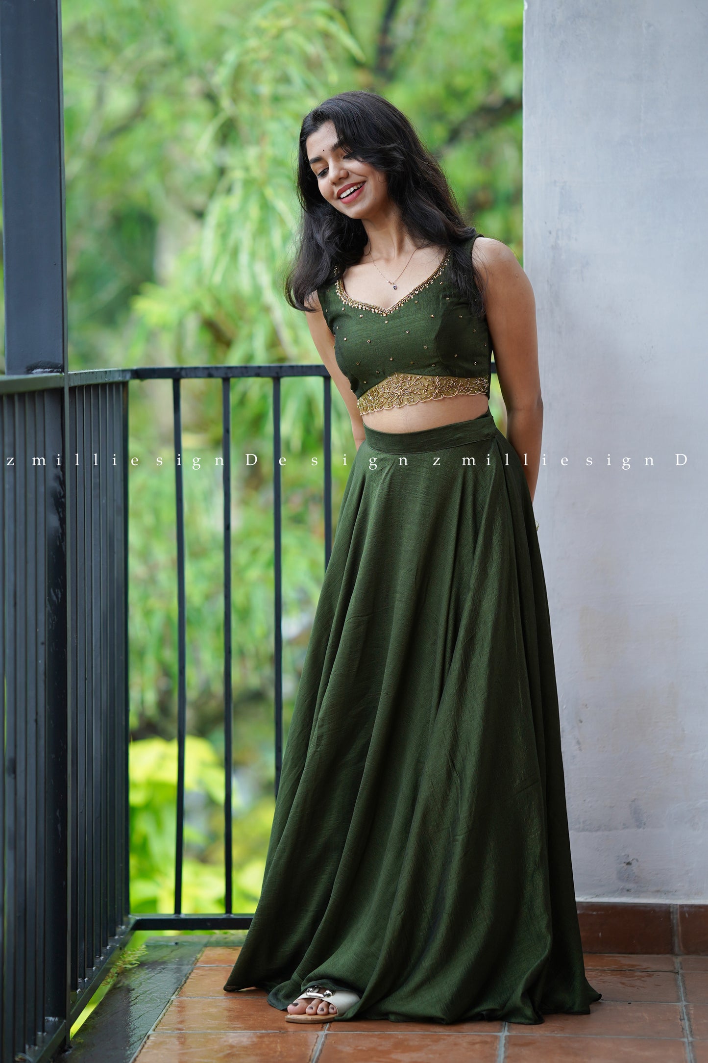 Skirt and Crop Top (MSD-073)