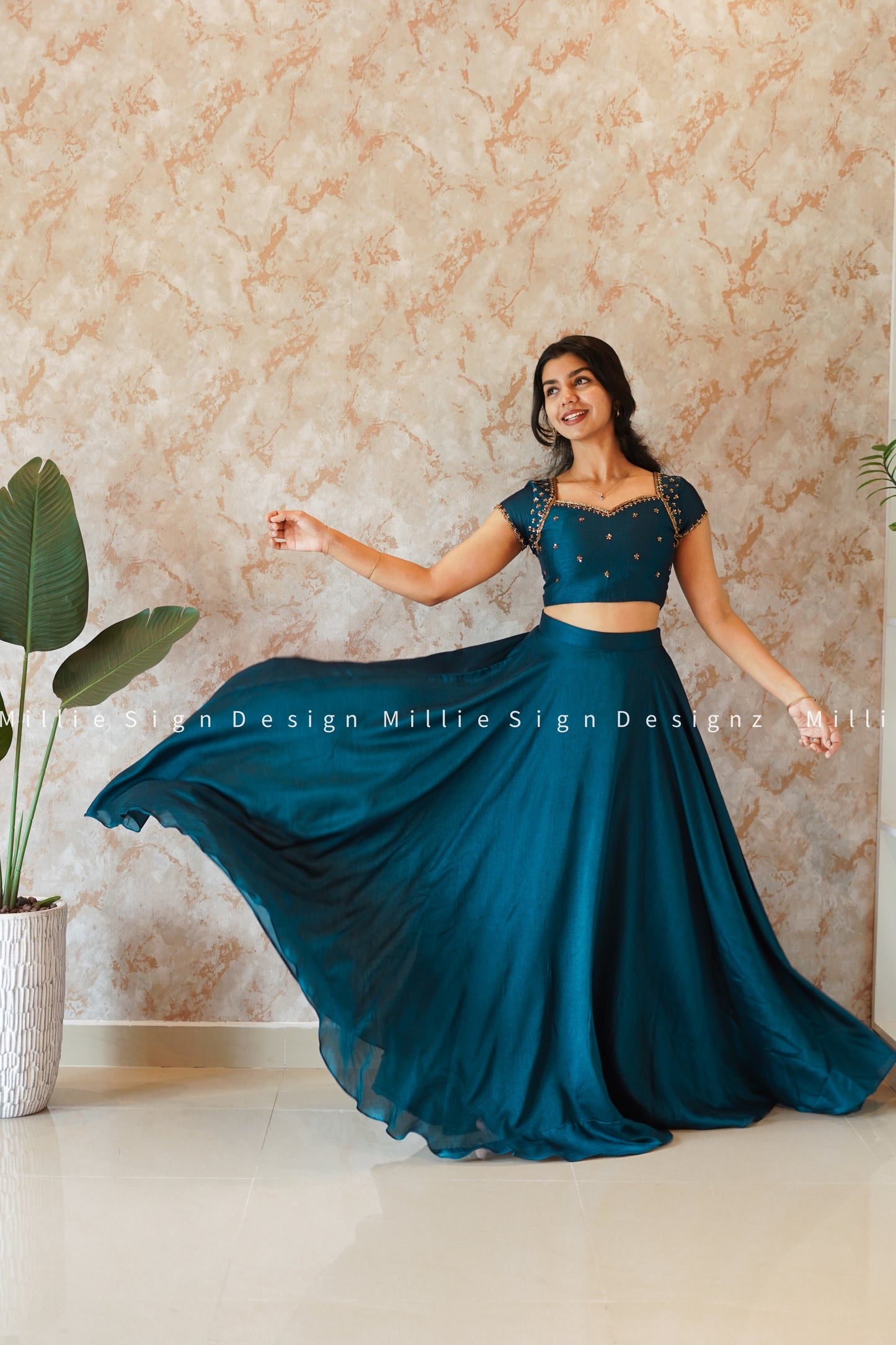 Skirt and Crop Top (MSD-058)